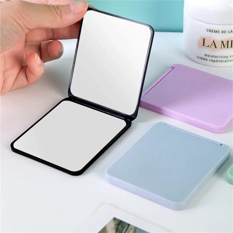 Miroir de maquillage pliable